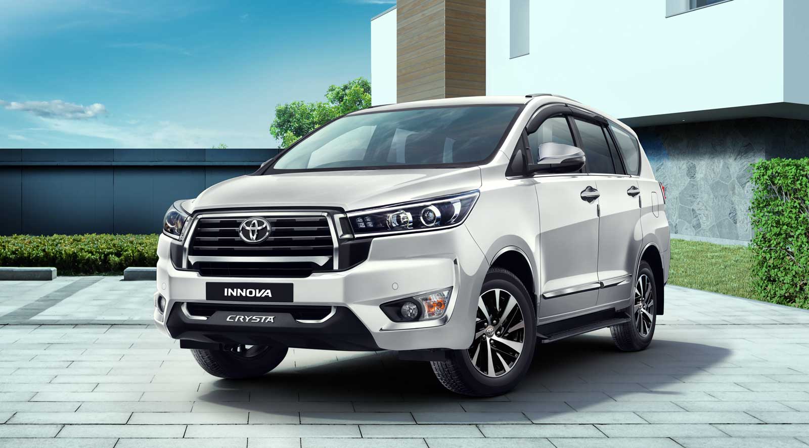 Toyota Innova - Spacious SUV for Group Travel